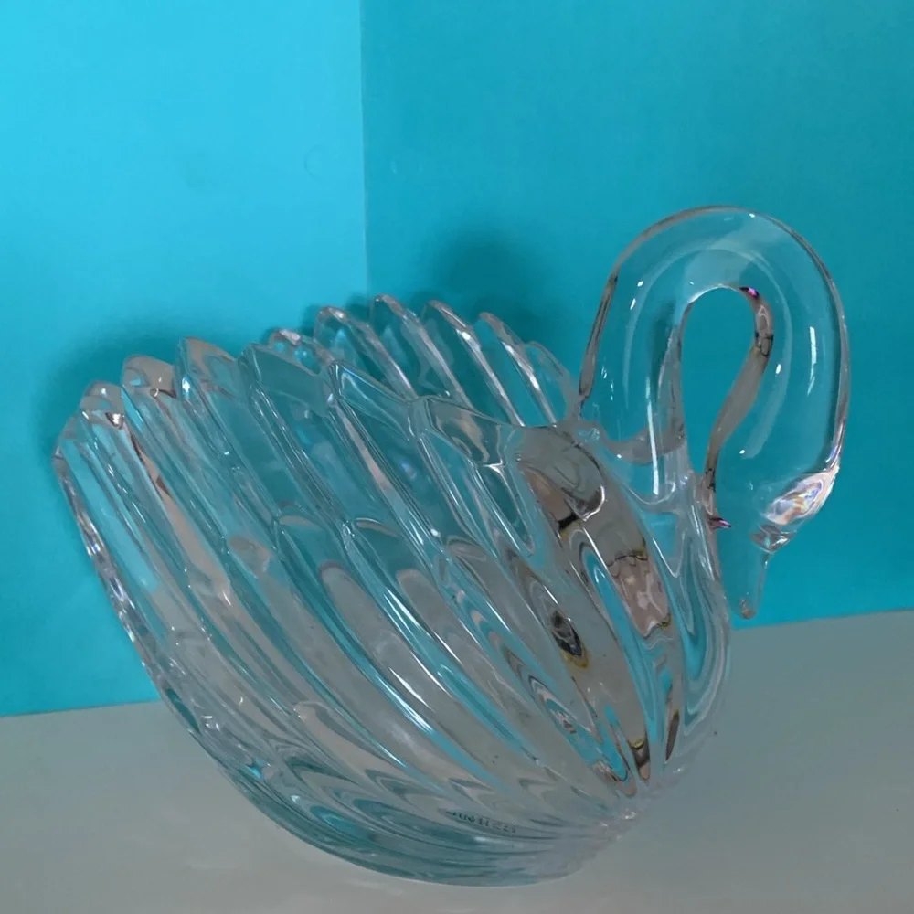 Gloria Vanderbilt Crystal Swan Candy dish SWAN VTG 24% Germany Vintage SIGNED